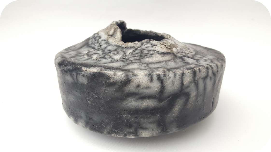 Read more about the article Raku Resist Surface Three